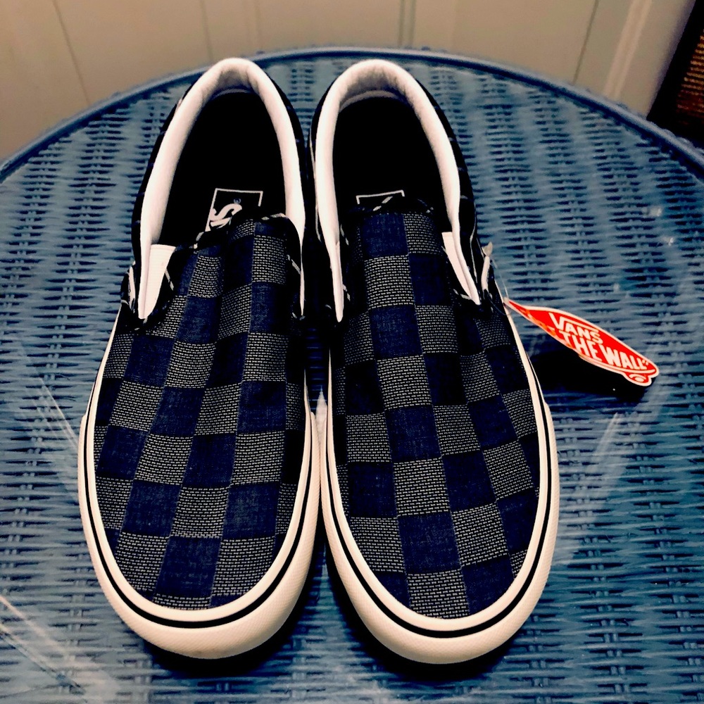 Women’s Vans Wedge Slip On’s